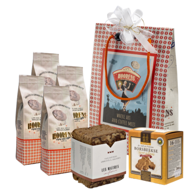 Koffiecadeau met milde koffie en lekkers